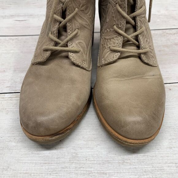 Sofft Brown Leather Flower Stamped Zip Ankle Heel Boot Shoes Womens US 7 M - Picture 8 of 13